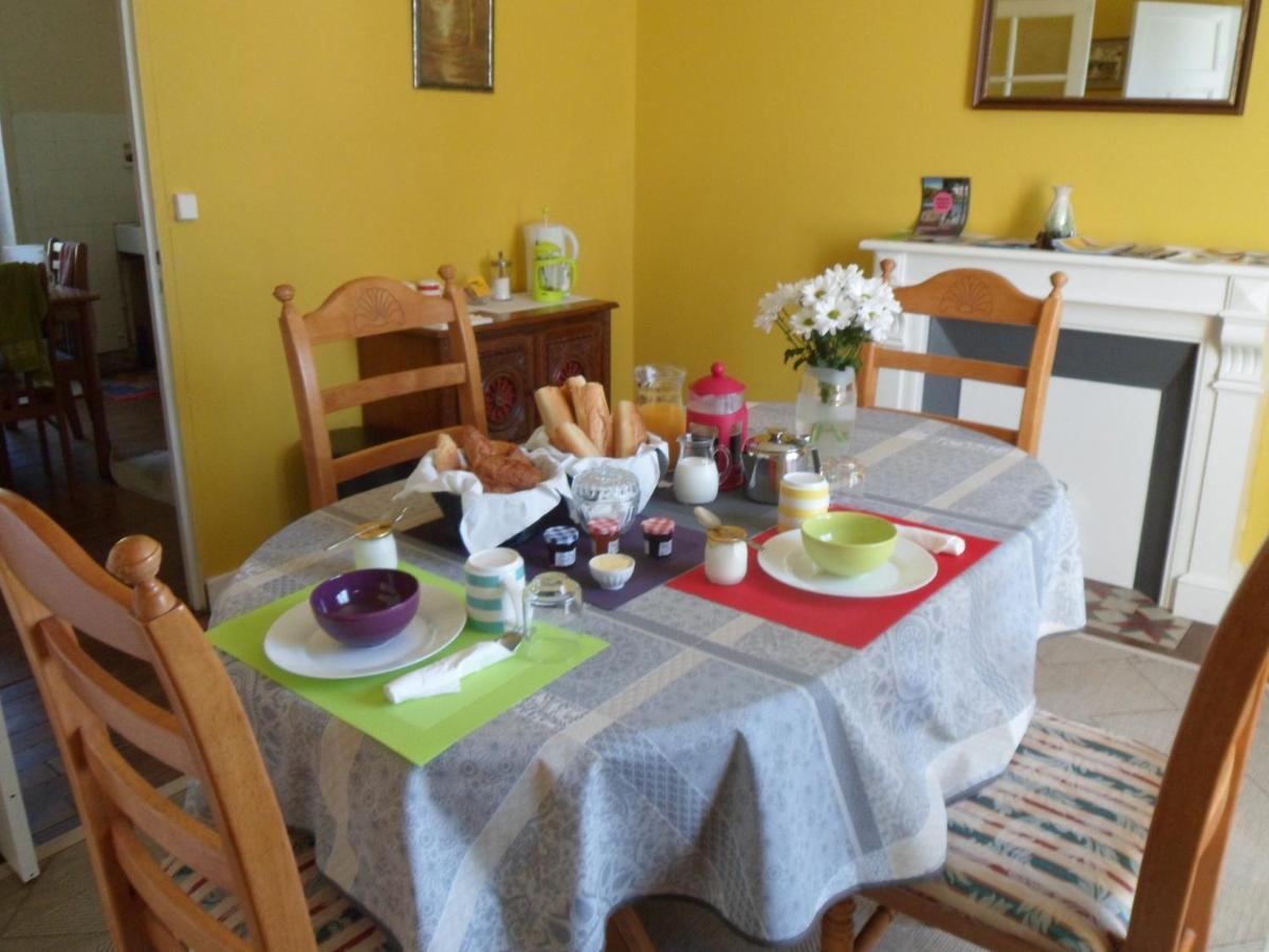 Riverside Bed And Breakfast Huelgoat Ngoại thất bức ảnh